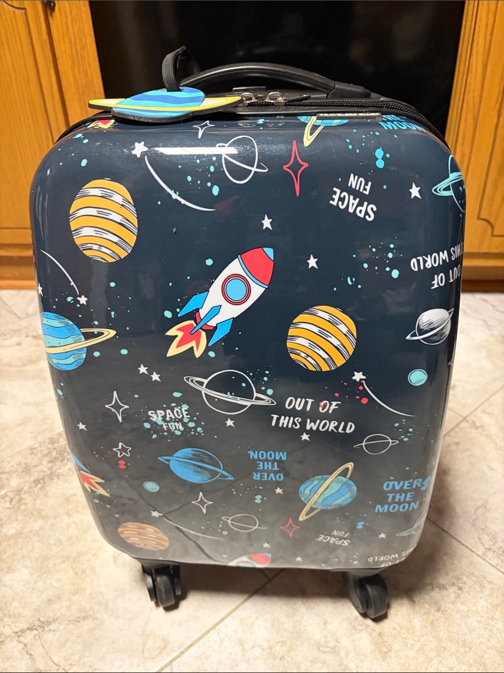 Travelers Club Children’s Luggage Space Design